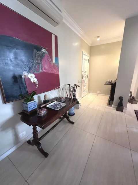 Apartamento, 3 quartos, 219 m² - Foto 8