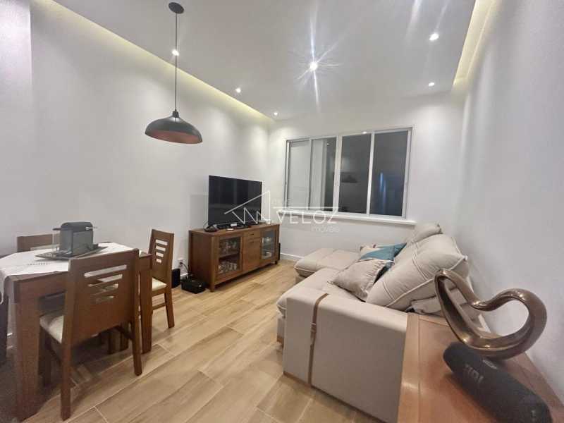 Apartamento em Laranjeiras