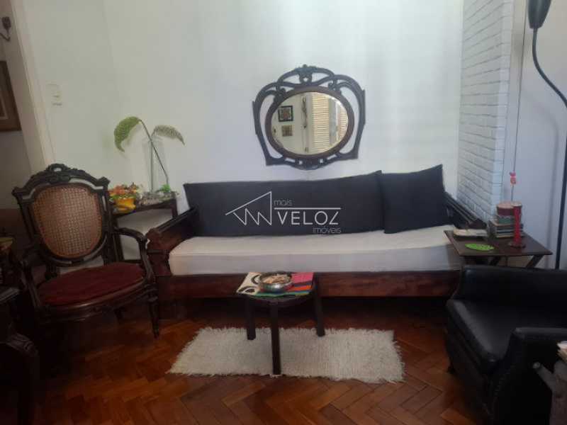 Apartamento em Glória