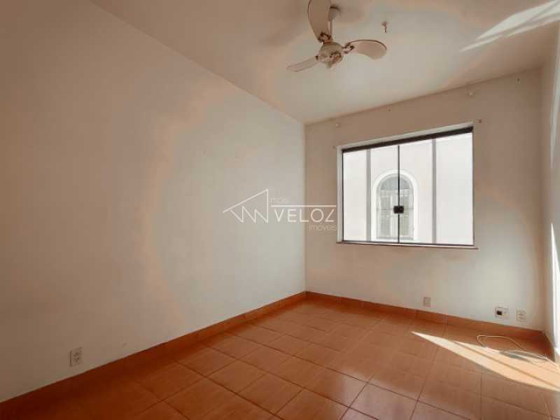 Apartamento em Glória