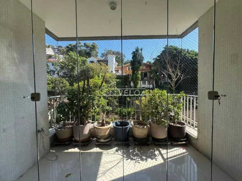 Apartamento em Cosme Velho