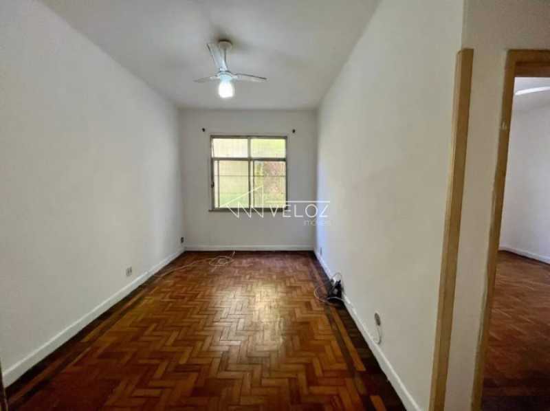 Apartamento em Glória