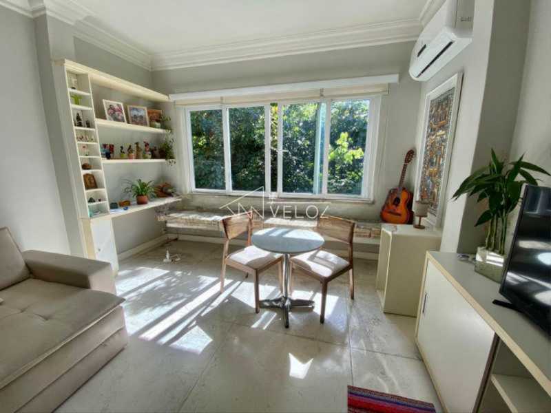 Apartamento em Gávea