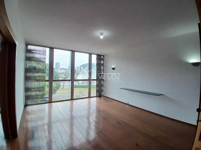 Apartamento em Flamengo
