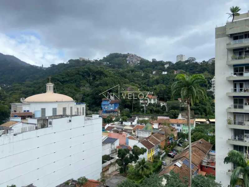 Apartamento em Cosme Velho