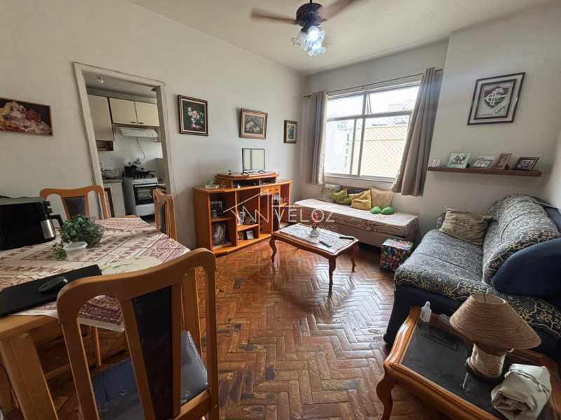 Apartamento, 1 quarto, 52 m² - Foto 2