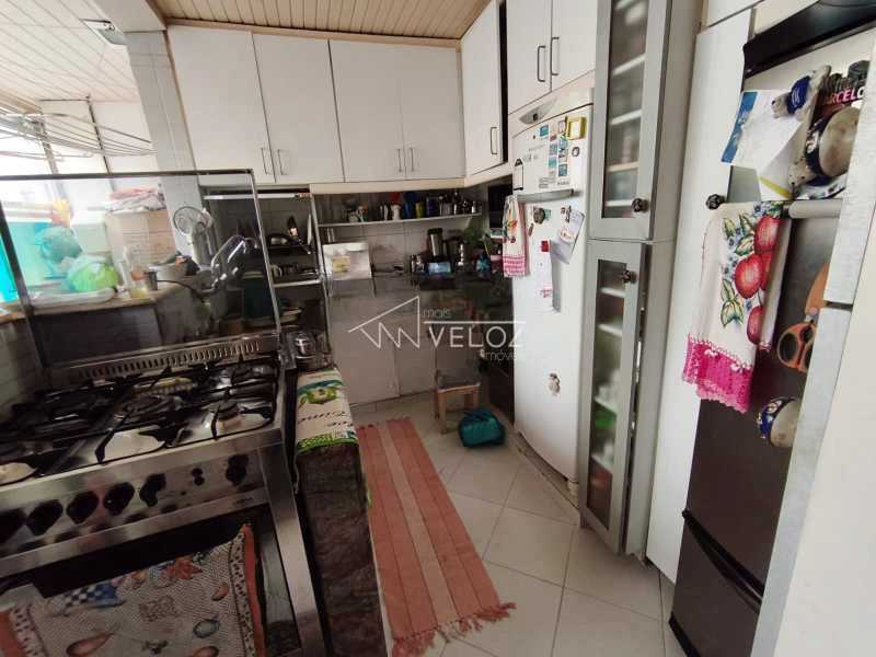 Cobertura, 3 quartos, 240 m² - Foto 9
