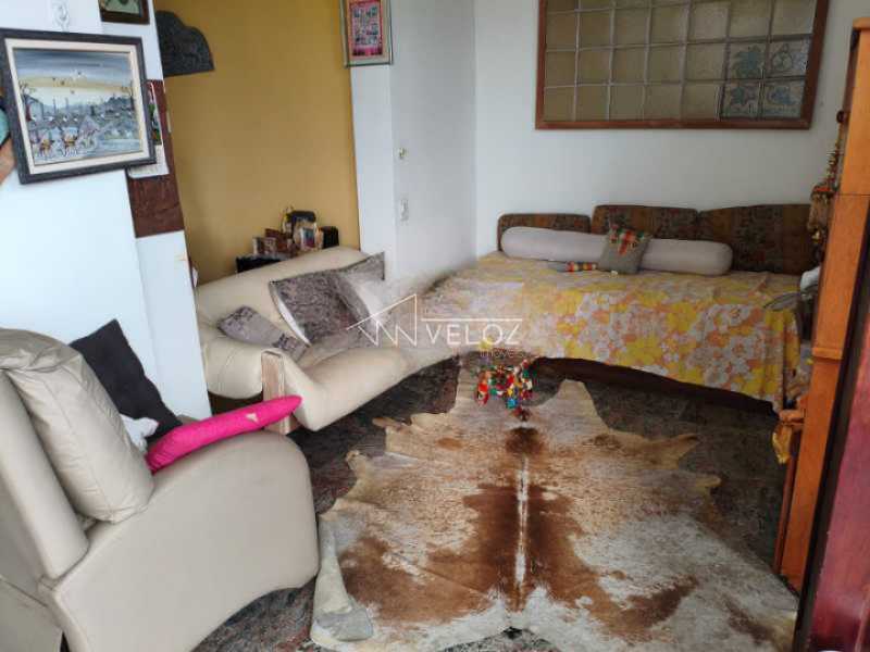 Cobertura, 3 quartos, 240 m² - Foto 1