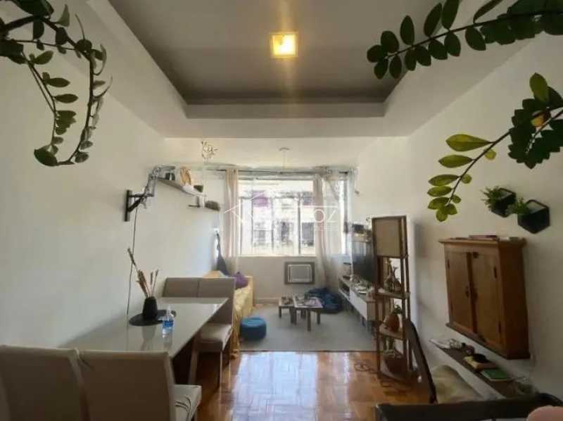 Apartamento em Humaitá