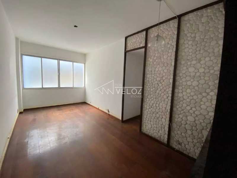 Apartamento em Glória