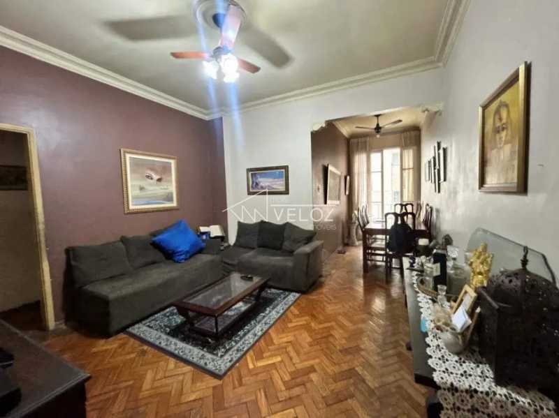 Apartamento em Laranjeiras
