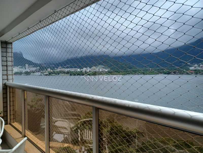 Apartamento em Lagoa