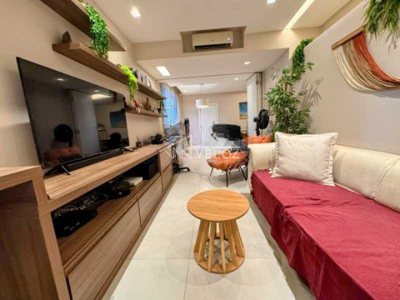 Apartamento em Gávea