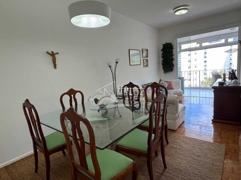 Apartamento em Laranjeiras