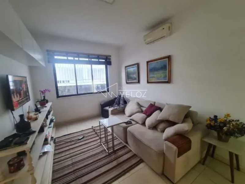 Apartamento em Humaitá