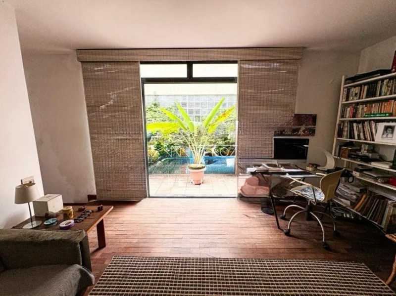 Apartamento em Lagoa