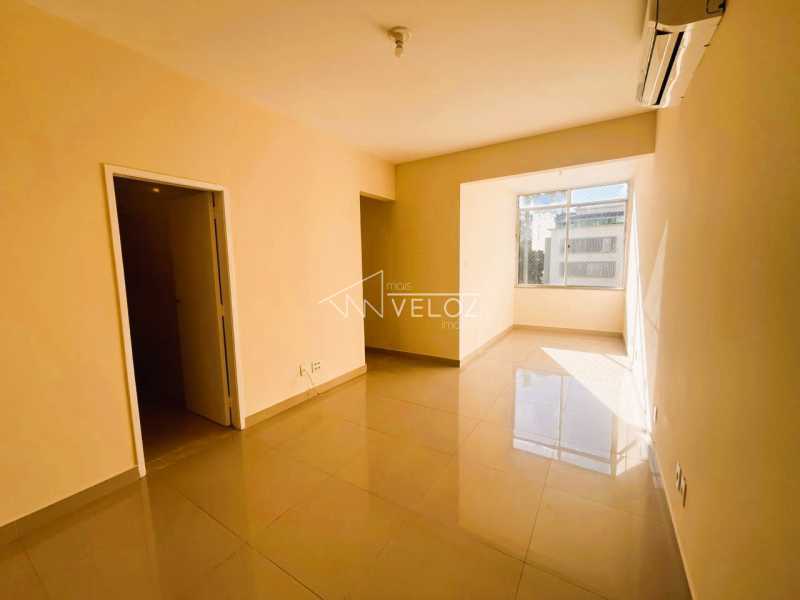 Apartamento em Humaitá
