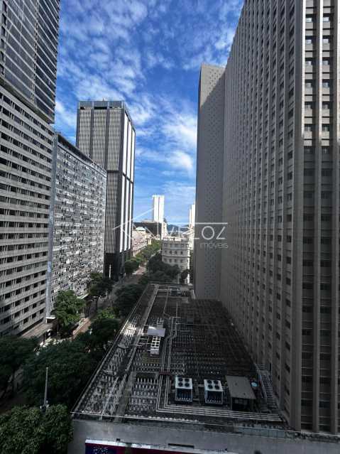 Kitnet/Conjugado em Centro