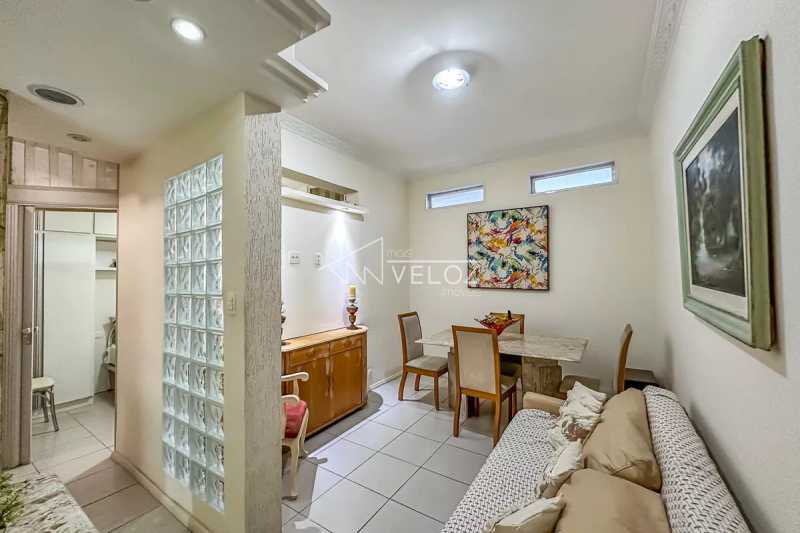 Apartamento em Glória