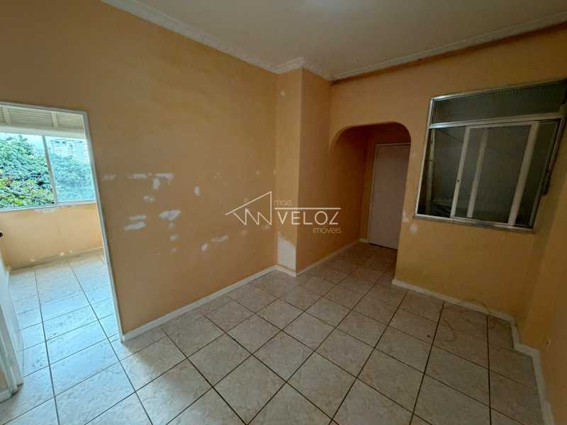 Apartamento em Glória