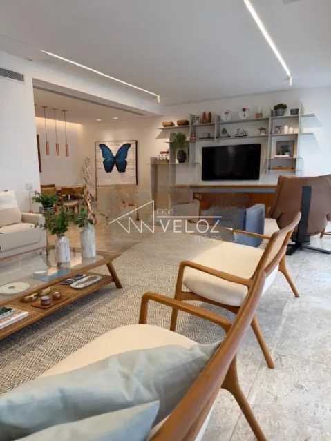 Apartamento em Lagoa