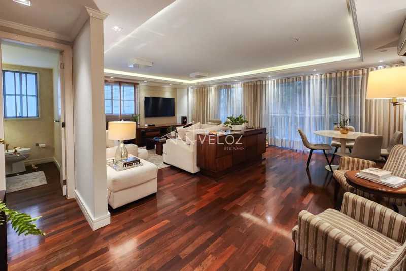 Apartamento em Humaitá