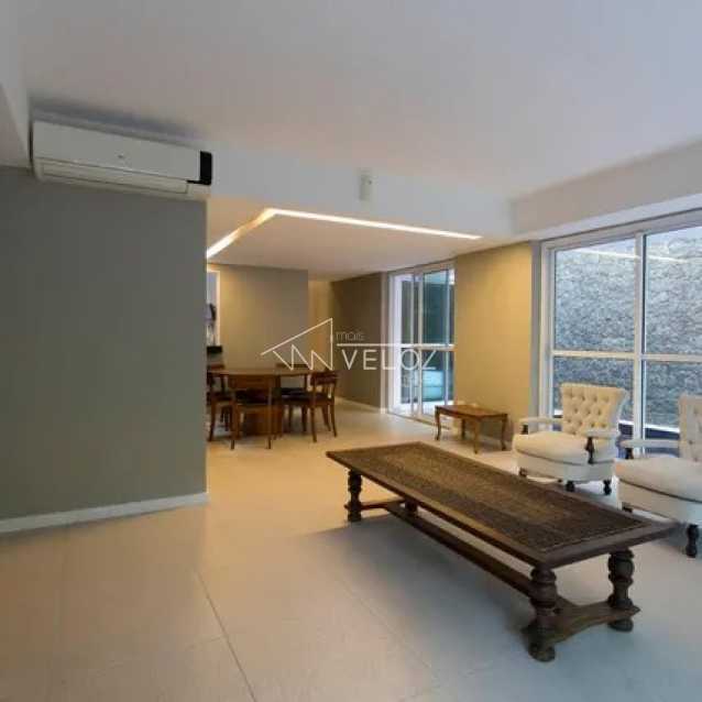 Apartamento em Lagoa