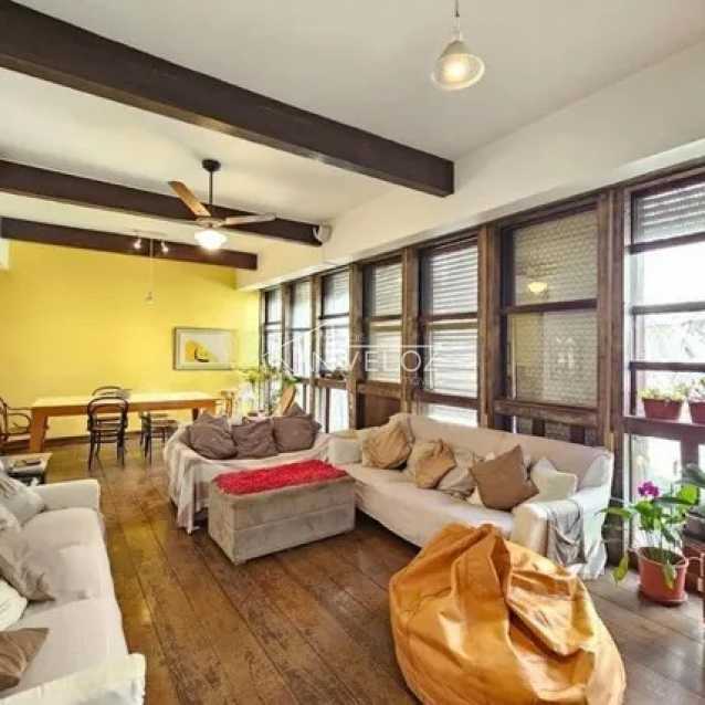 Apartamento em Lagoa