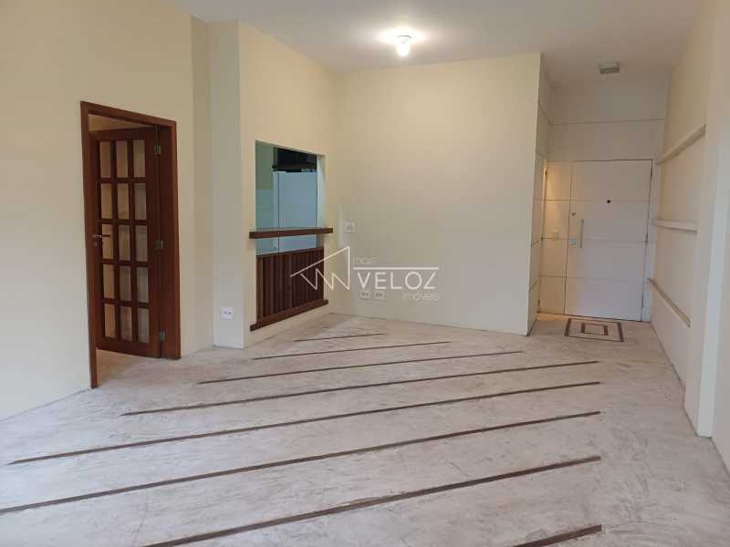 Apartamento em Lagoa