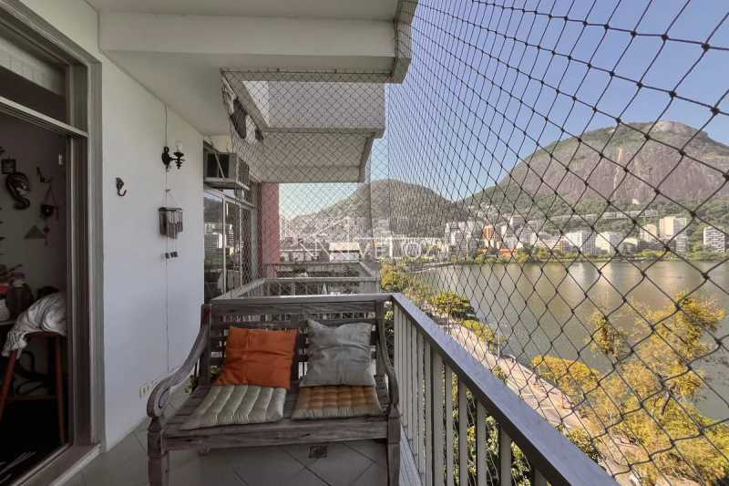 Apartamento em Lagoa