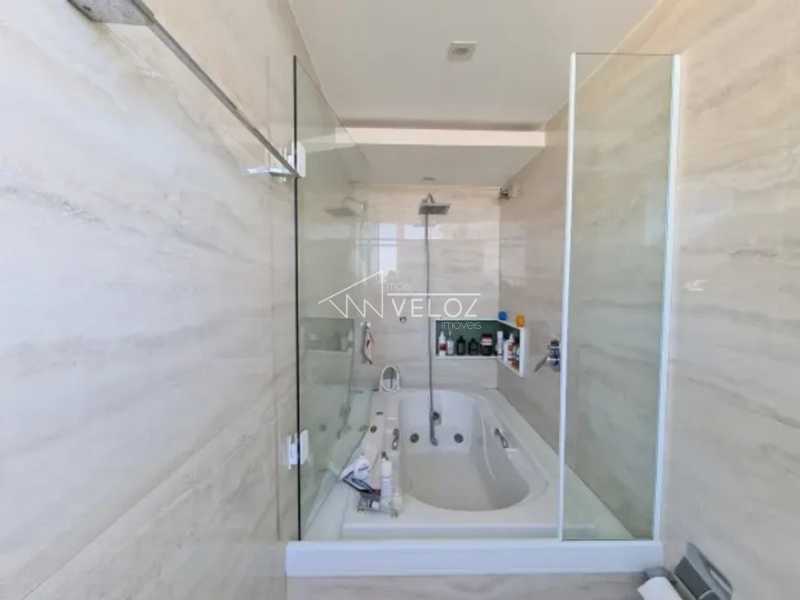 Cobertura, 3 quartos, 207 m² - Foto 13