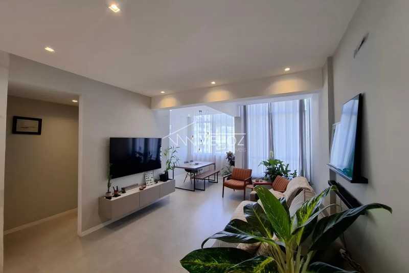 Apartamento, 1 quarto, 89 m² - Foto 1
