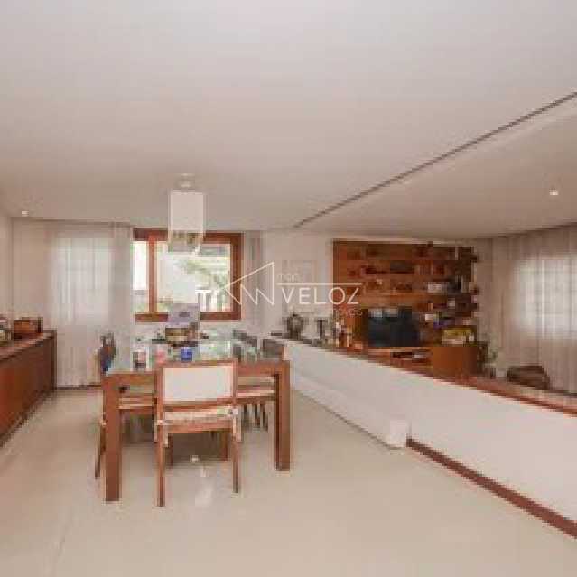 Casa de rua em Laranjeiras