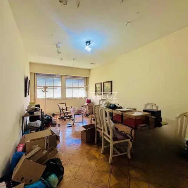 Apartamento em Laranjeiras