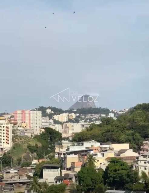 Apartamento em Santo Cristo