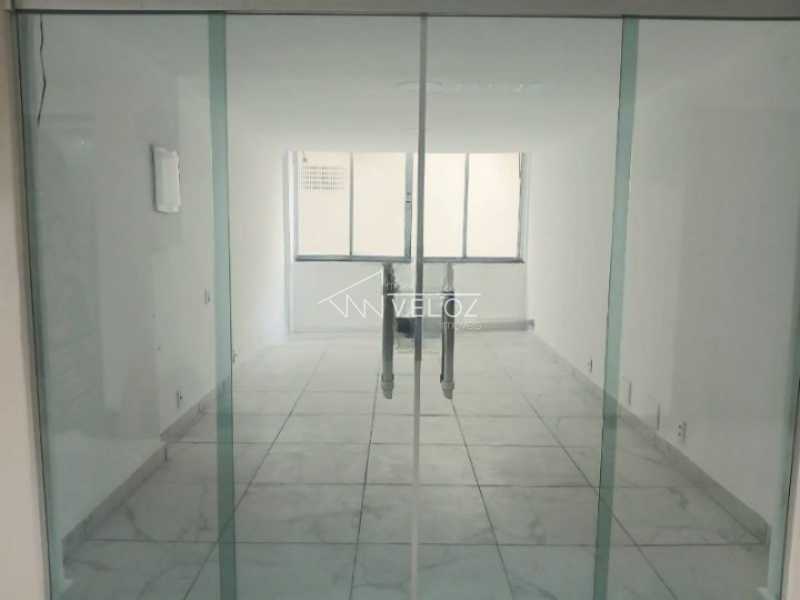 Sala comercial na Avenida Nossa Senhora de Copacabana
