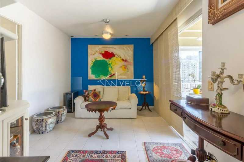 Apartamento em Humaitá