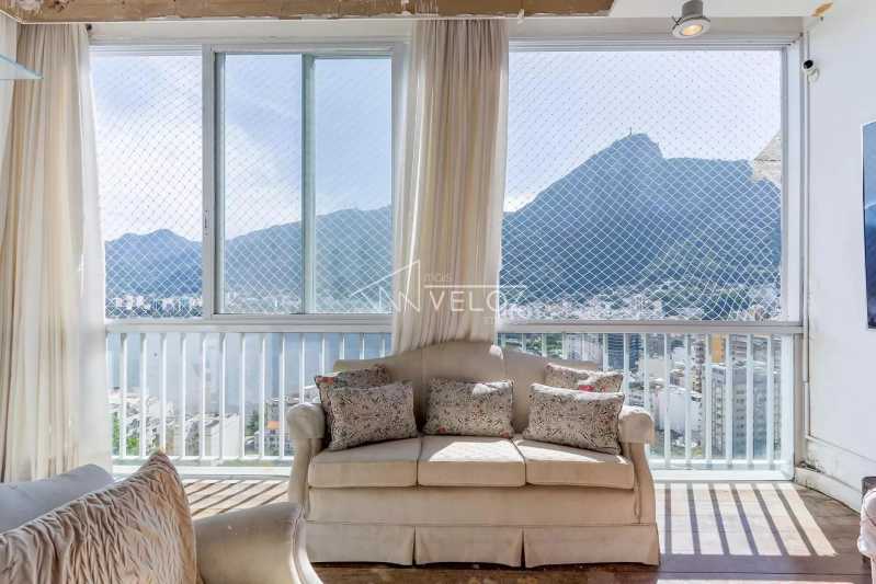 Apartamento em Lagoa