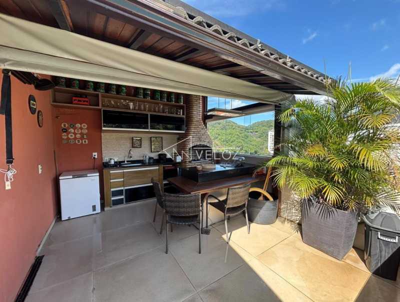 Apartamento em Laranjeiras