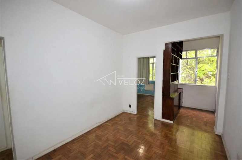 Apartamento em Laranjeiras