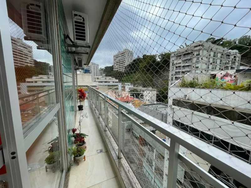 Apartamento em Laranjeiras