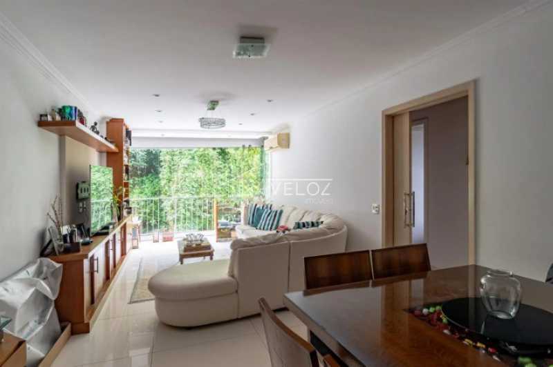 Apartamento em Lagoa
