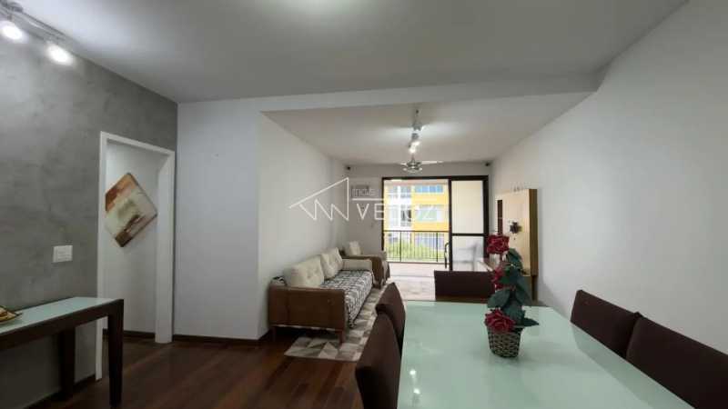 Apartamento em Laranjeiras