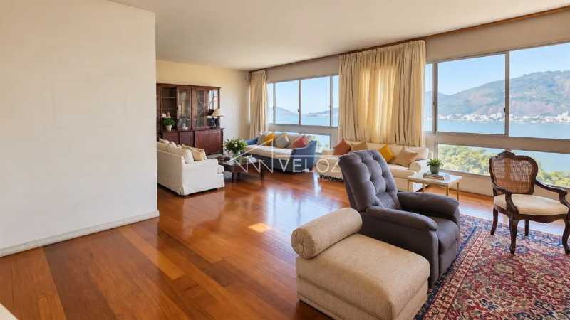 Apartamento em Flamengo