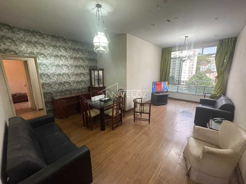 Apartamento em Laranjeiras