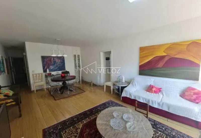 Apartamento em Humaitá
