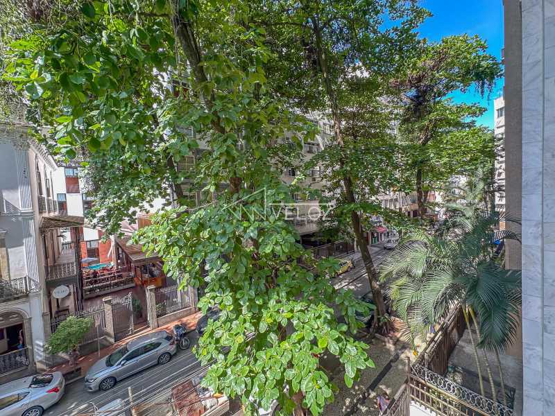 Apartamento em Laranjeiras