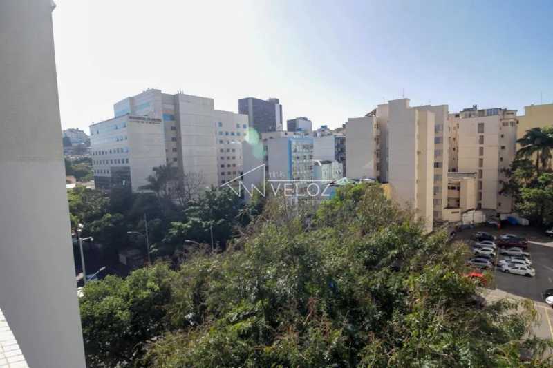 Apartamento em Glória